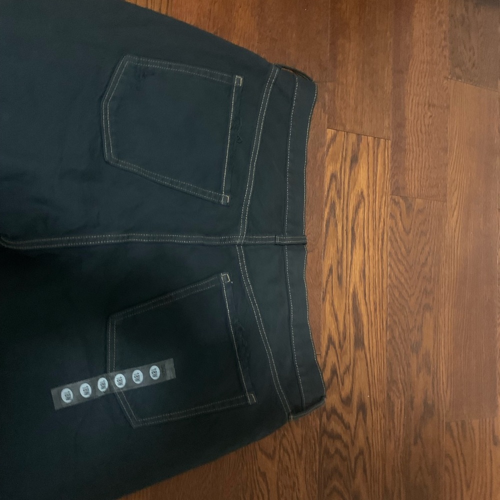women's navyJeans